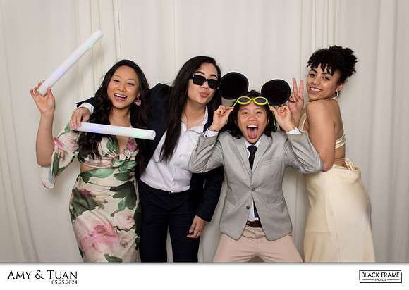 10108 - Amy + Tuan Wedding Photobooth 2024