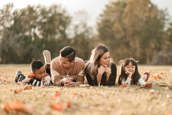11825 - Tiffany + Mike Family Session 2020