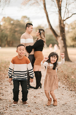 11602 - Tiffany + Mike Family Session 2020