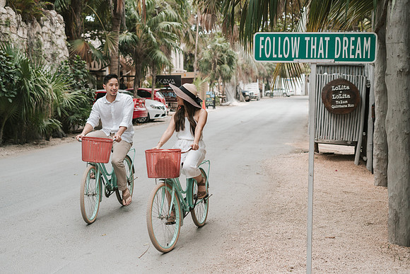 21280 - Caroline  Vincent Tulum Engagement 2019