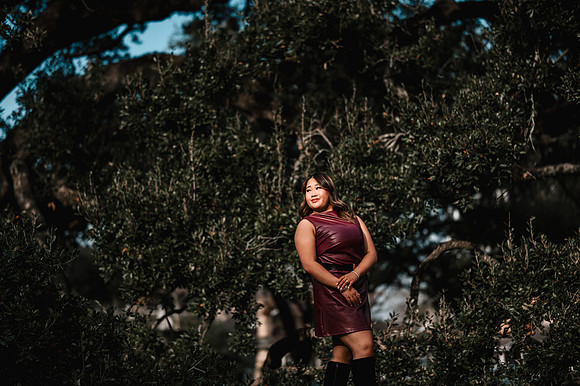 10559 - Sarah Nguyen Graduation Portraits 2025