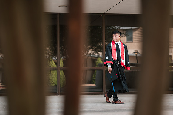 10517 - Dylan Nguyen Graduation Portraits 2023