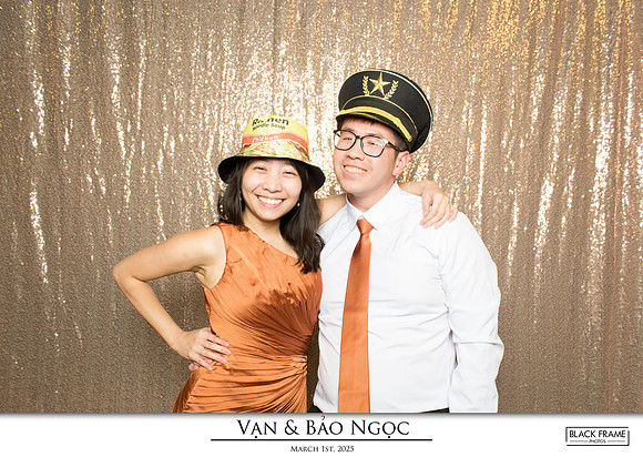 60110 - Bao-Ngoc + Van Wedding Photobooth 2025
