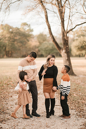 11659 - Tiffany + Mike Family Session 2020