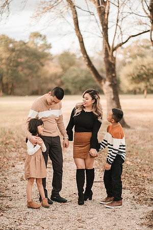 11654 - Tiffany + Mike Family Session 2020