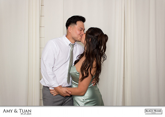 10166 - Amy + Tuan Wedding Photobooth 2024