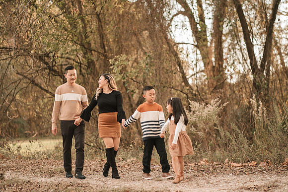 11741 - Tiffany + Mike Family Session 2020