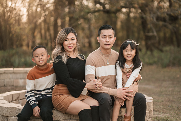 11219 - Tiffany + Mike Family Session 2020