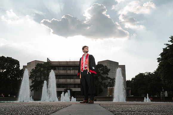 10893 - Jared Hallmark Graduation 2023
