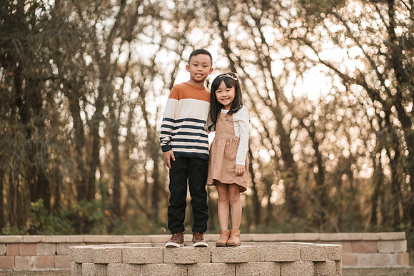 11302 - Tiffany + Mike Family Session 2020