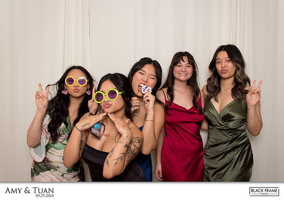 10040 - Amy + Tuan Wedding Photobooth 2024