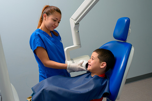 10083 - ZTW Altus Dental AD 2015