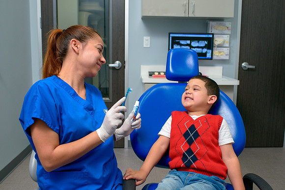 10158 - ZTW Altus Dental AD 2015