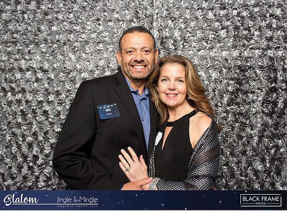30000 - Slalom Mingle and Jingle Photobooth 2022