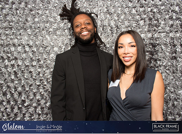 30060 - Slalom Mingle and Jingle Photobooth 2022