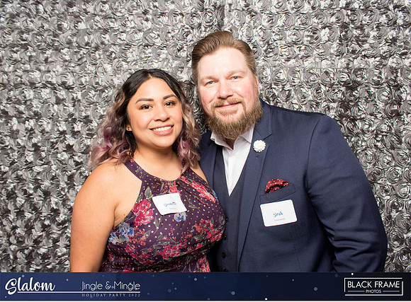 30168 - Slalom Mingle and Jingle Photobooth 2022