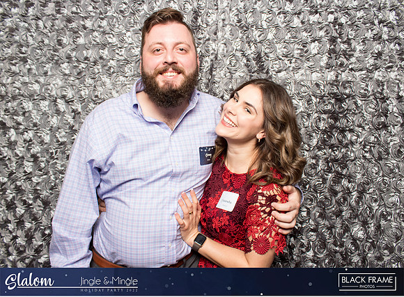 30125 - Slalom Mingle and Jingle Photobooth 2022