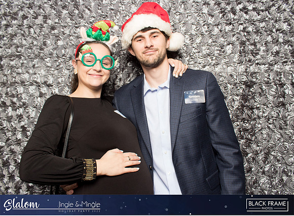 30203 - Slalom Mingle and Jingle Photobooth 2022