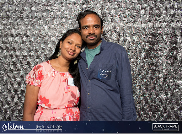 30004 - Slalom Mingle and Jingle Photobooth 2022