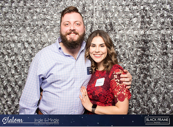 30123 - Slalom Mingle and Jingle Photobooth 2022