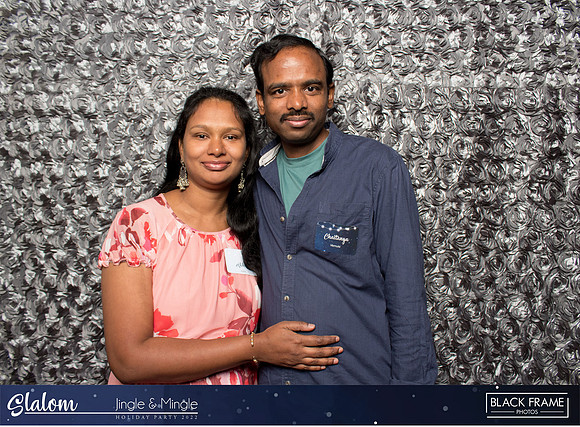 30003 - Slalom Mingle and Jingle Photobooth 2022