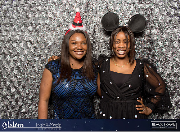 30100 - Slalom Mingle and Jingle Photobooth 2022