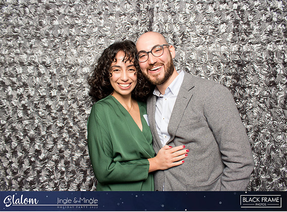 30115 - Slalom Mingle and Jingle Photobooth 2022