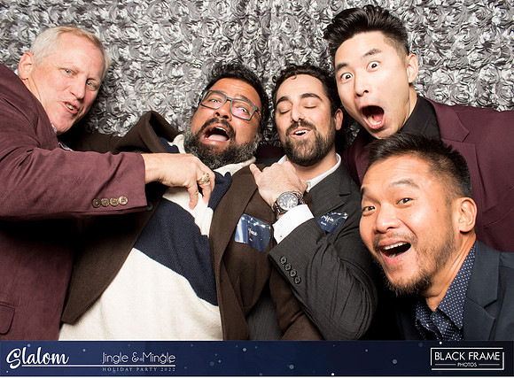 30163 - Slalom Mingle and Jingle Photobooth 2022