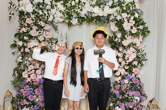 60138 - Tina + Brandon Wedding Photobooth 2025