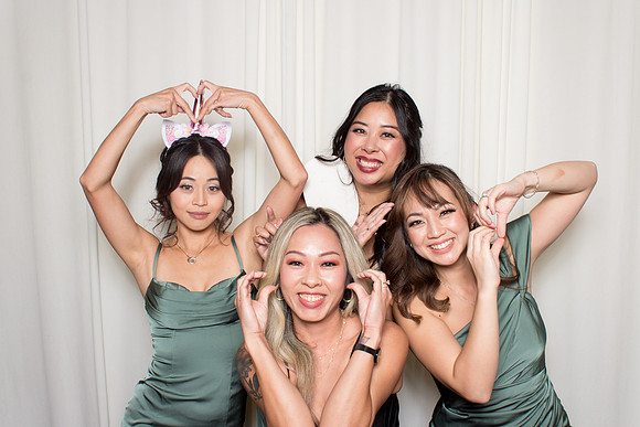 60200 - Kathy + Andy Wedding Photobooth 2025