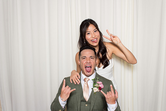 60272 - Kathy + Andy Wedding Photobooth 2025