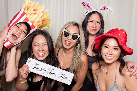 60374 - Kathy + Andy Wedding Photobooth 2025