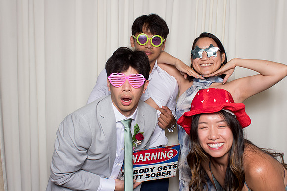 60398 - Kathy + Andy Wedding Photobooth 2025