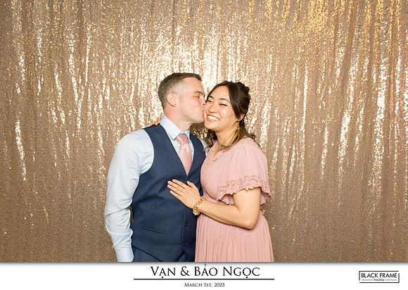 60092 - Bao-Ngoc + Van Wedding Photobooth 2025