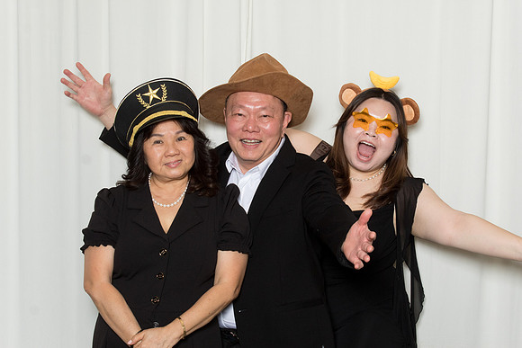 10050 - Nhu + Steven Wedding Photobooth 2025