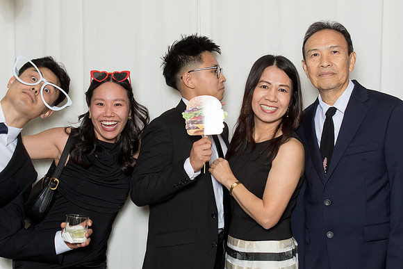 10053 - Nhu + Steven Wedding Photobooth 2025