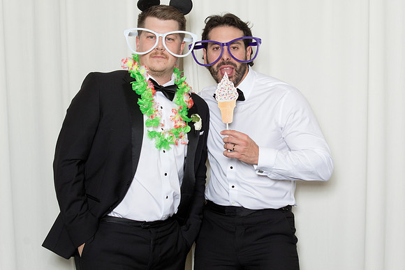 10184 - Nhu + Steven Wedding Photobooth 2025