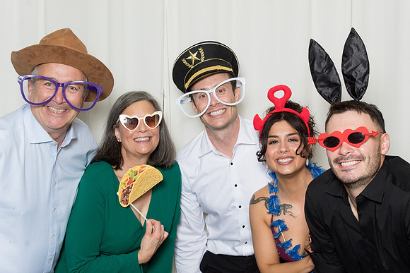 10252 - Nhu + Steven Wedding Photobooth 2025