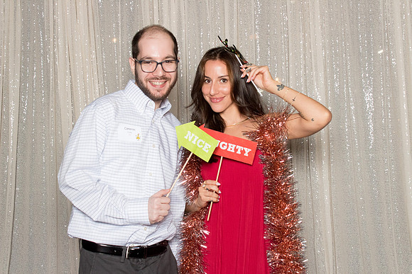 10113 - Forvis Mazars Holiday Photobooth 2025