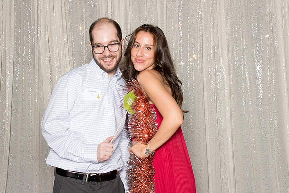 10115 - Forvis Mazars Holiday Photobooth 2025