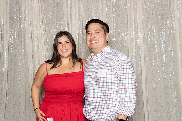 10130 - Forvis Mazars Holiday Photobooth 2025