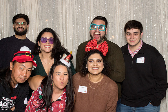 10145 - Forvis Mazars Holiday Photobooth 2025