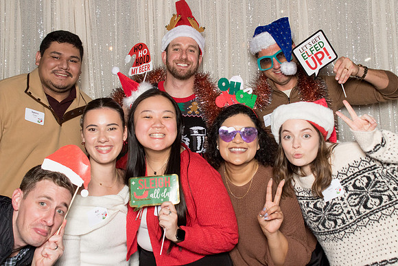 10153 - Forvis Mazars Holiday Photobooth 2025