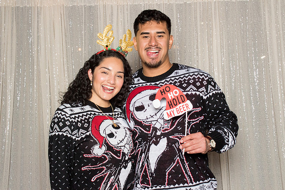 10168 - Forvis Mazars Holiday Photobooth 2025