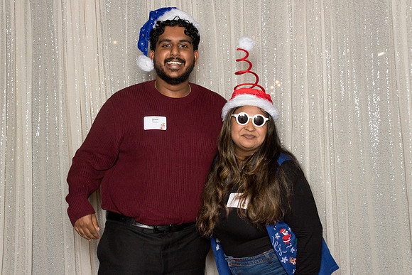 10276 - Forvis Mazars Holiday Photobooth 2025