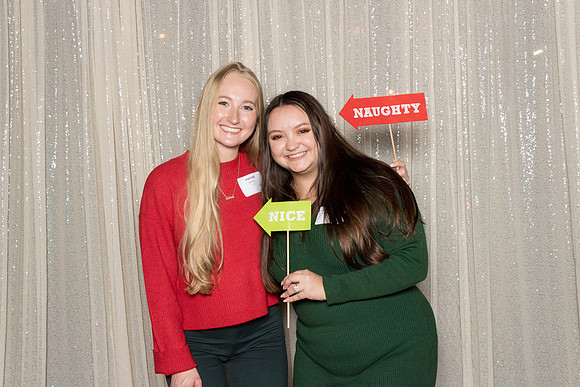 10278 - Forvis Mazars Holiday Photobooth 2025