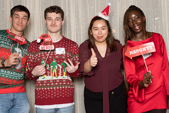 10286 - Forvis Mazars Holiday Photobooth 2025