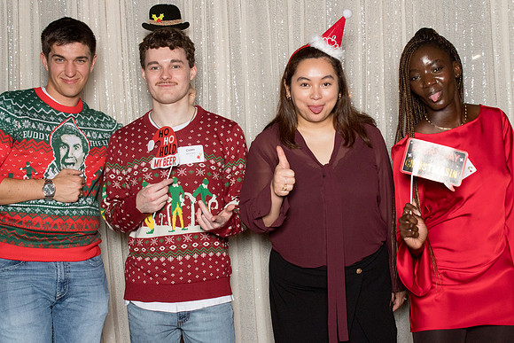 10289 - Forvis Mazars Holiday Photobooth 2025