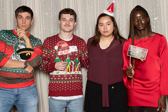 10288 - Forvis Mazars Holiday Photobooth 2025