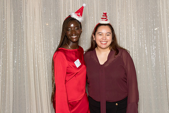 10290 - Forvis Mazars Holiday Photobooth 2025